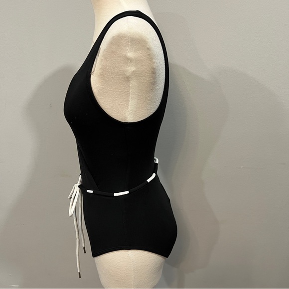 ROBIN PICCONE Black V Neck Bathing Suit with Tie Waist (4) - Picture 4 of 8